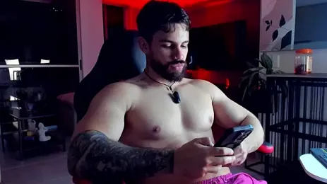 Valenthino_Salvatore — Stripchat recorded stream image, 19.08.2026 01:20