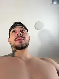 Salvatore_costa — Stripchat recorded stream image, 19.08.2026 01:30