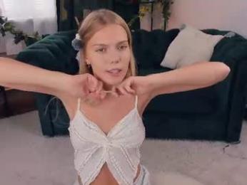 angelinahass — Chaturbate recorded stream image, 19.08.2026 08:30
