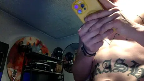 trash4cash — Stripchat recorded stream image, 20.08.2026 18:40