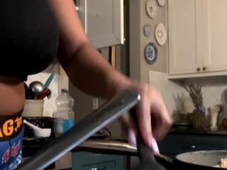 Mistress Liv — Flirt4free recorded stream image, 21.08.2026 03:20