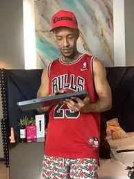 Salomon_koude — Stripchat recorded stream image, 21.08.2026 12:40