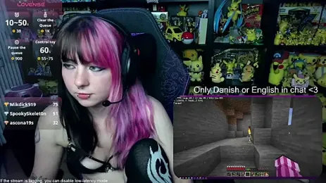 CutieTracer — Stripchat recorded stream image, 21.08.2026 18:30