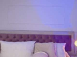 sofly-s — Camsoda recorded stream image, 22.08.2026 09:30