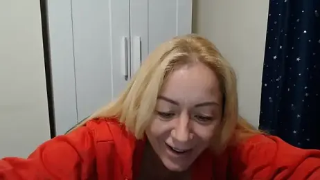 _karolynesyera_ — Stripchat recorded stream image, 23.08.2026 04:40