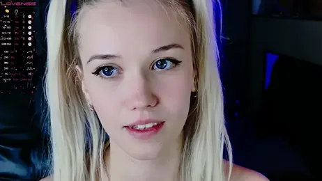 ShhhO_O — Stripchat recorded stream image, 13.03.2025 07:20
