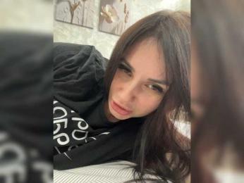 Y_Leiki — Bongacams recorded stream image, 27.08.2026 09:50