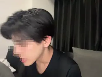 Lio_kun — Stripchat recorded stream image, 27.08.2026 12:00
