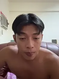 Yooo17 — Stripchat recorded stream image, 28.08.2026 15:20