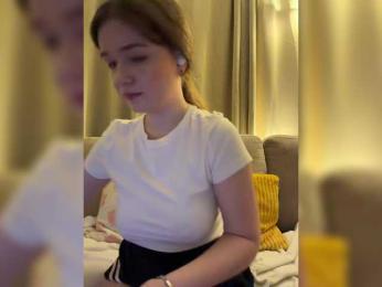 _lisichka — Bongacams recorded stream image, 30.08.2026 23:00