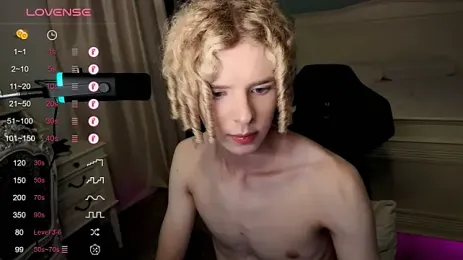 Kudi_Minnt — Stripchat recorded stream image, 03.09.2026 21:40