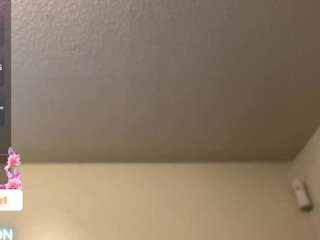 essenceblaque — Camsoda recorded stream image, 13.03.2025 20:30