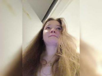 _Lisichka — Bongacams recorded stream image, 13.03.2025 15:50