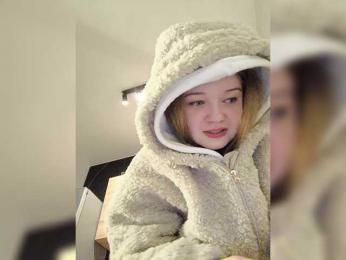 _Lisichka — Bongacams recorded stream image, 13.03.2025 15:50