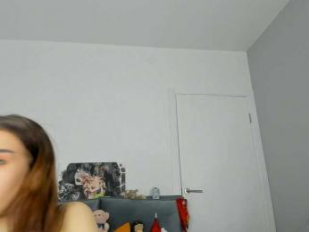 dolly-ll — Bongacams recorded stream image, 02.02.2025 13:20