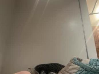 tyler_fox0 — Chaturbate recorded stream image, 09.09.2026 03:00