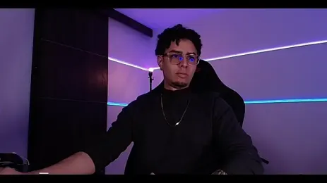 bigryann23 — Stripchat recorded stream image, 09.09.2026 23:30