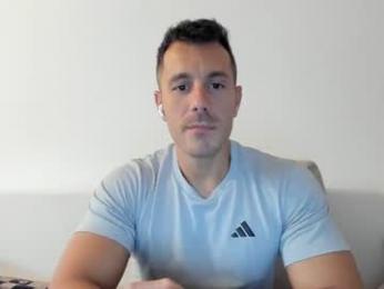 roberto4ever — Chaturbate recorded stream image, 11.09.2026 15:30