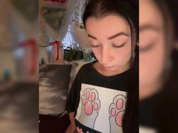 _dashulka_ — Bongacams recorded stream image, 12.09.2026 02:10