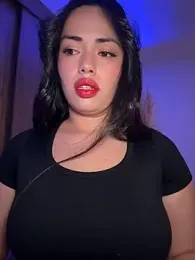 andra_rose — Stripchat recorded stream image, 12.09.2026 23:00