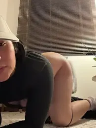 kim_monti — Stripchat recorded stream image, 13.09.2026 22:50