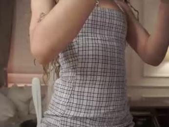 naomigomezz — Chaturbate recorded stream image, 14.09.2026 03:00