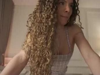 naomigomezz — Chaturbate recorded stream image, 14.09.2026 03:00
