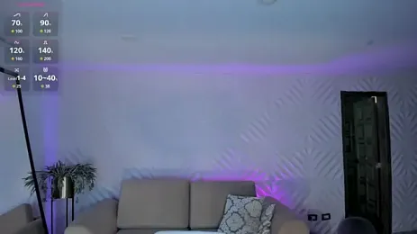NiaHolland — Stripchat recorded stream image, 14.09.2026 23:10
