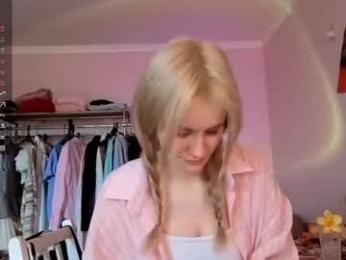whatkayawants — Chaturbate recorded stream image, 15.09.2026 06:10