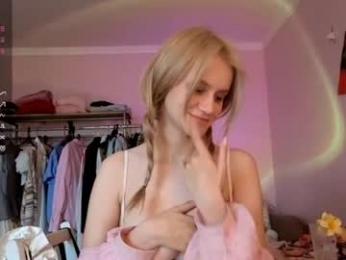 whatkayawants — Chaturbate recorded stream image, 15.09.2026 06:10