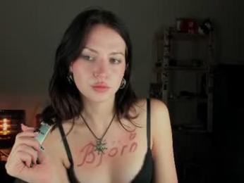 niky_jess — Chaturbate recorded stream image, 15.09.2026 18:50