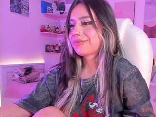 andromeedaa — Camsoda recorded stream image, 15.09.2026 20:40