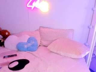 liliimoon — Camsoda recorded stream image, 14.03.2025 05:00