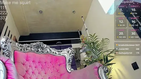 spicyxmilf — Stripchat recorded stream image, 17.09.2026 04:10