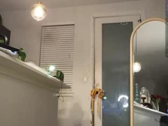 pepperxminthe — Chaturbate recorded stream image, 18.09.2026 04:20