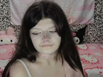 FrirenLovv — Bongacams recorded stream image, 18.09.2026 18:20