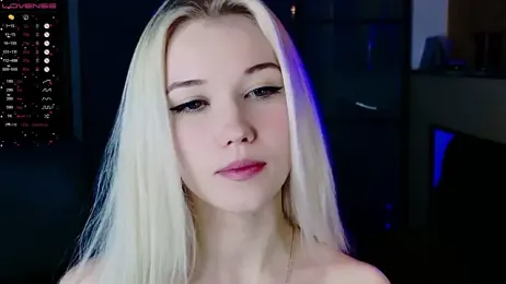 ShhhO_O — Stripchat recorded stream image, 14.03.2025 08:30