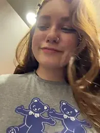 lucy-joy — Stripchat recorded stream image, 22.09.2026 10:00
