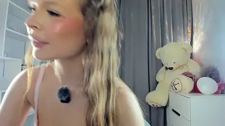 BelleDream — Stripchat recorded stream image, 27.09.2026 18:00