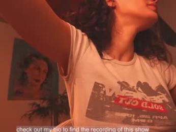venus_in_jeans — Chaturbate recorded stream image, 14.03.2025 17:50