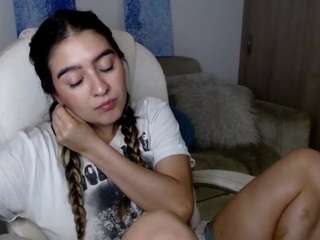 alexyferrer — Camsoda recorded stream image, 14.03.2025 20:00