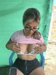 DIANITA_1988 — Stripchat recorded stream image, 16.03.2025 14:40