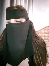 _arabica_ — Stripchat recorded stream image, 16.03.2025 19:10