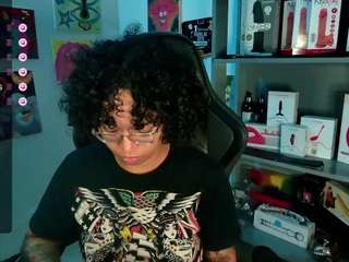 alesyahampton — Camsoda recorded stream image, 16.03.2025 22:50