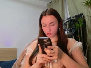 EmilyxJames — Bongacams recorded stream image, 02.02.2025 19:50