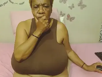 DairyQueen2 — Stripchat recorded stream image, 17.03.2025 17:20