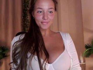 milkybunny — Camsoda recorded stream image, 18.03.2025 12:20