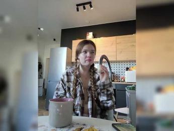 _Lisichka — Bongacams recorded stream image, 18.03.2025 13:20