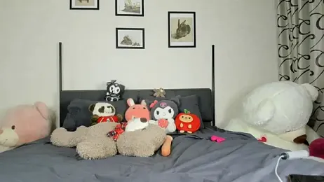 dolly_ll — Stripchat recorded stream image, 18.03.2025 13:20