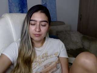 alexyferrer — Camsoda recorded stream image, 18.03.2025 22:00
